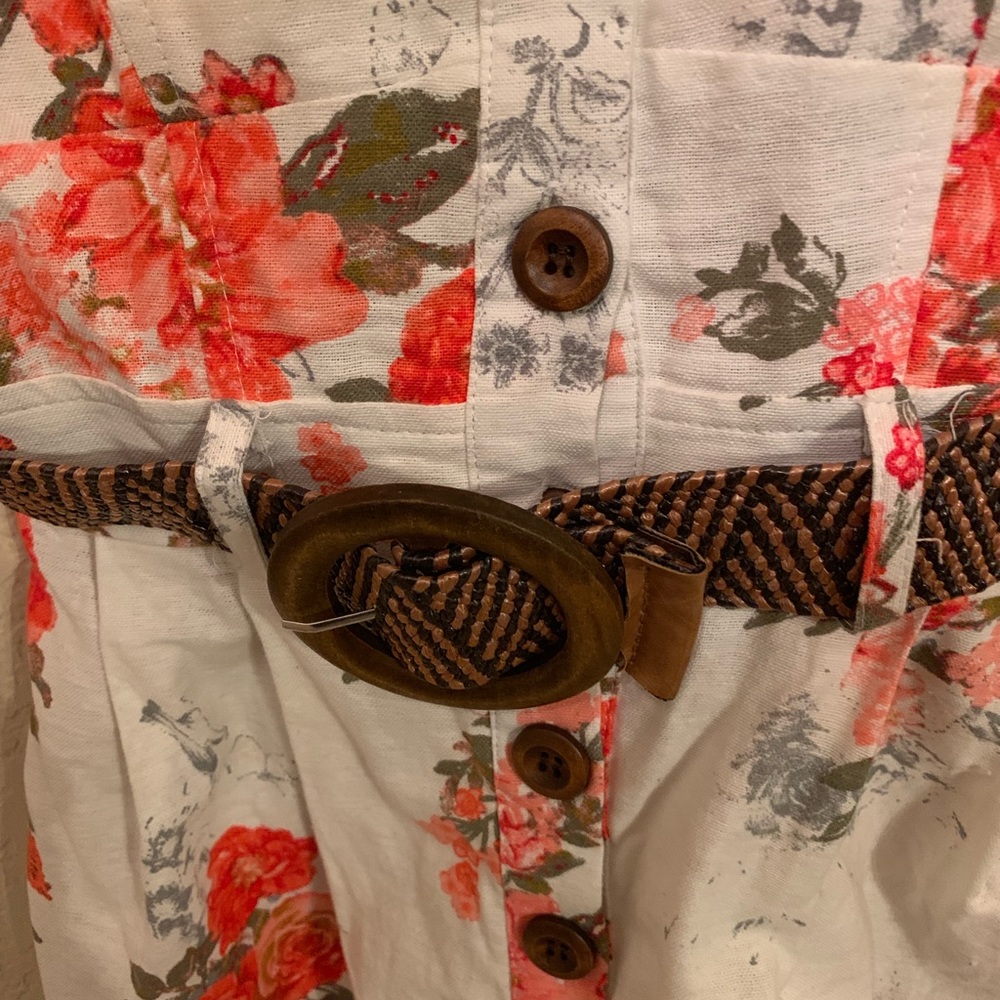 Belted dress - Picture 2 of 3